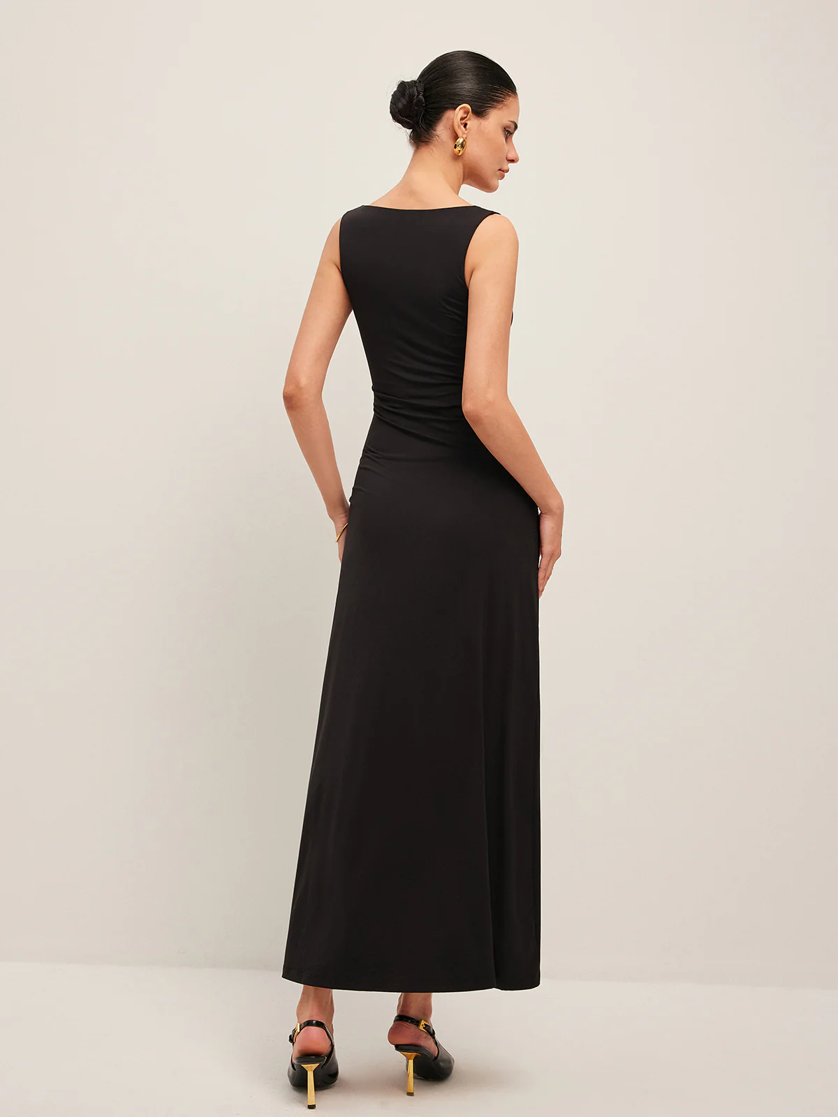 Gold Floral Detail V-Neck Sleeveless Dress - Image 4