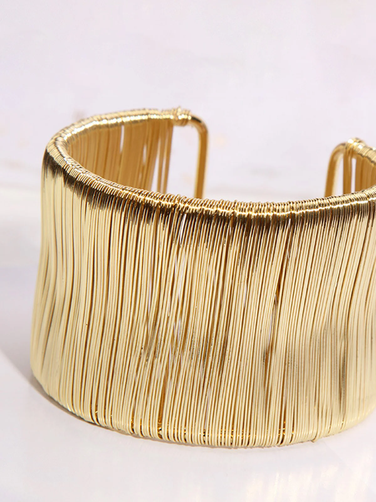 Ribbed Wire Cuff Bracelet - Image 3