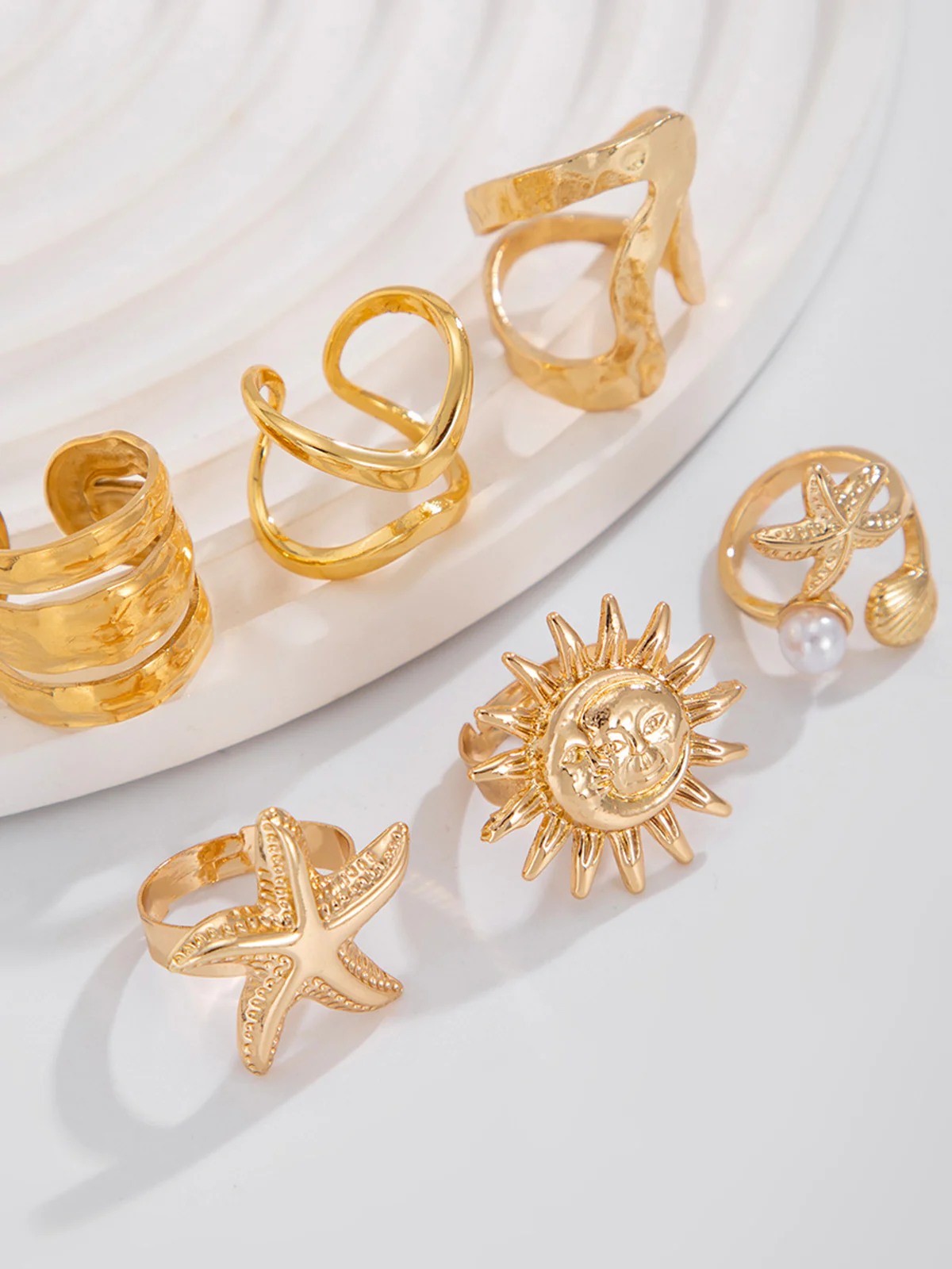 Gold-Tone Irregular Sea-Inspired Ring Set - Image 4