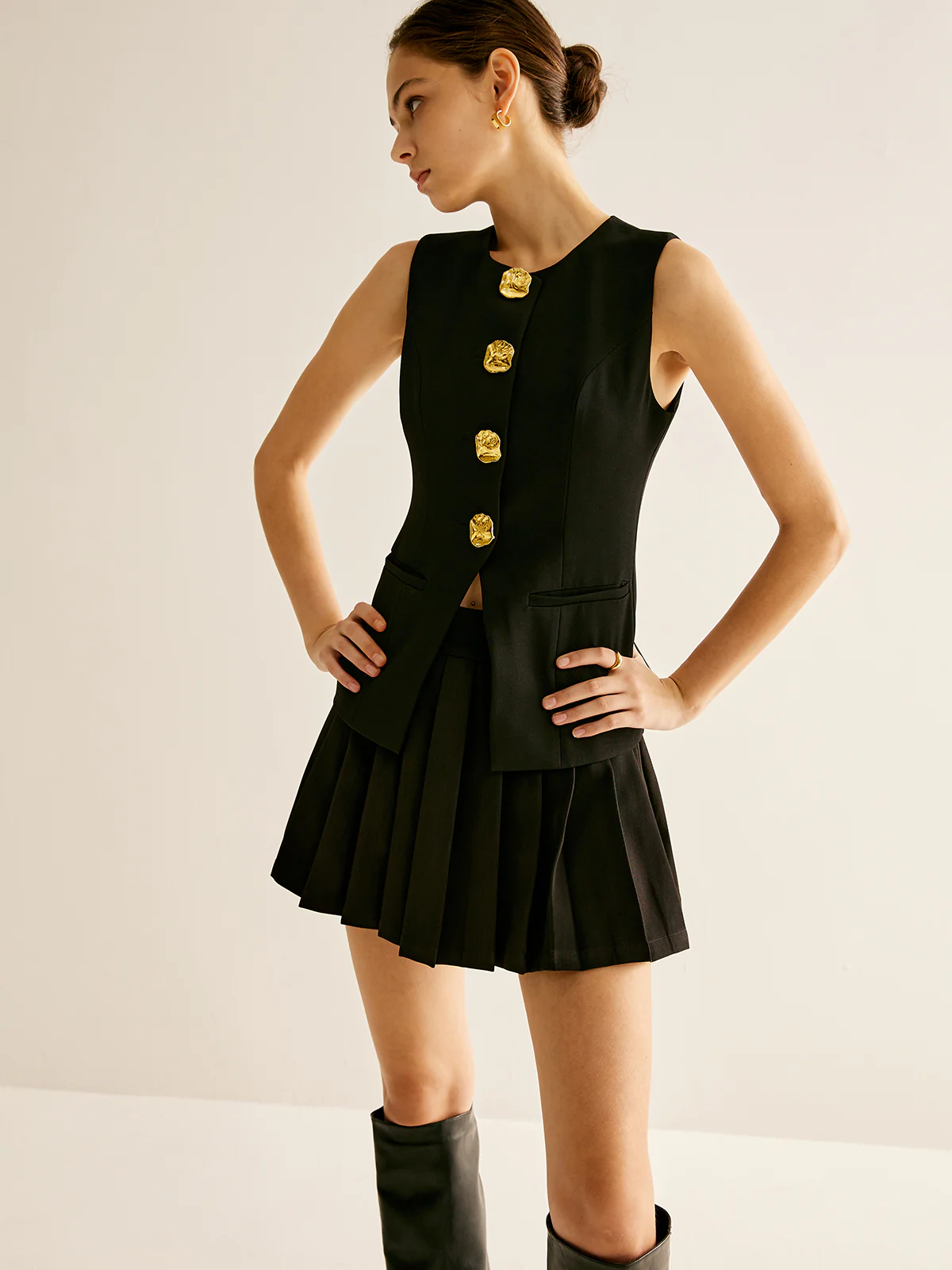 Golden Button Piping Vest - Image 4