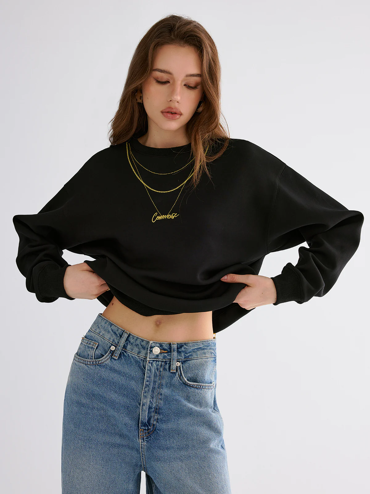 Golden Chain Embroidery Sweatshirt - Image 4