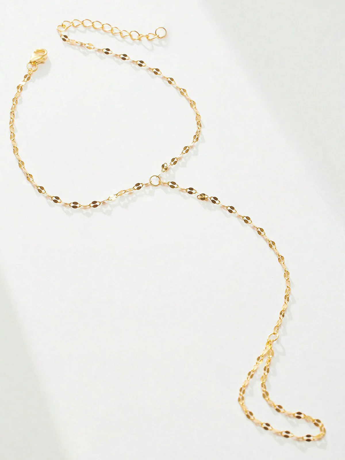 Golden Chain Finger Bracelet - Image 3