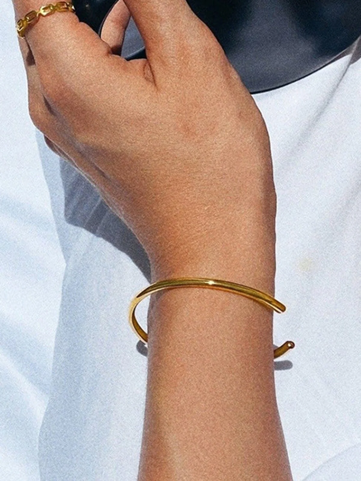 Golden Open Bracelet - Image 2