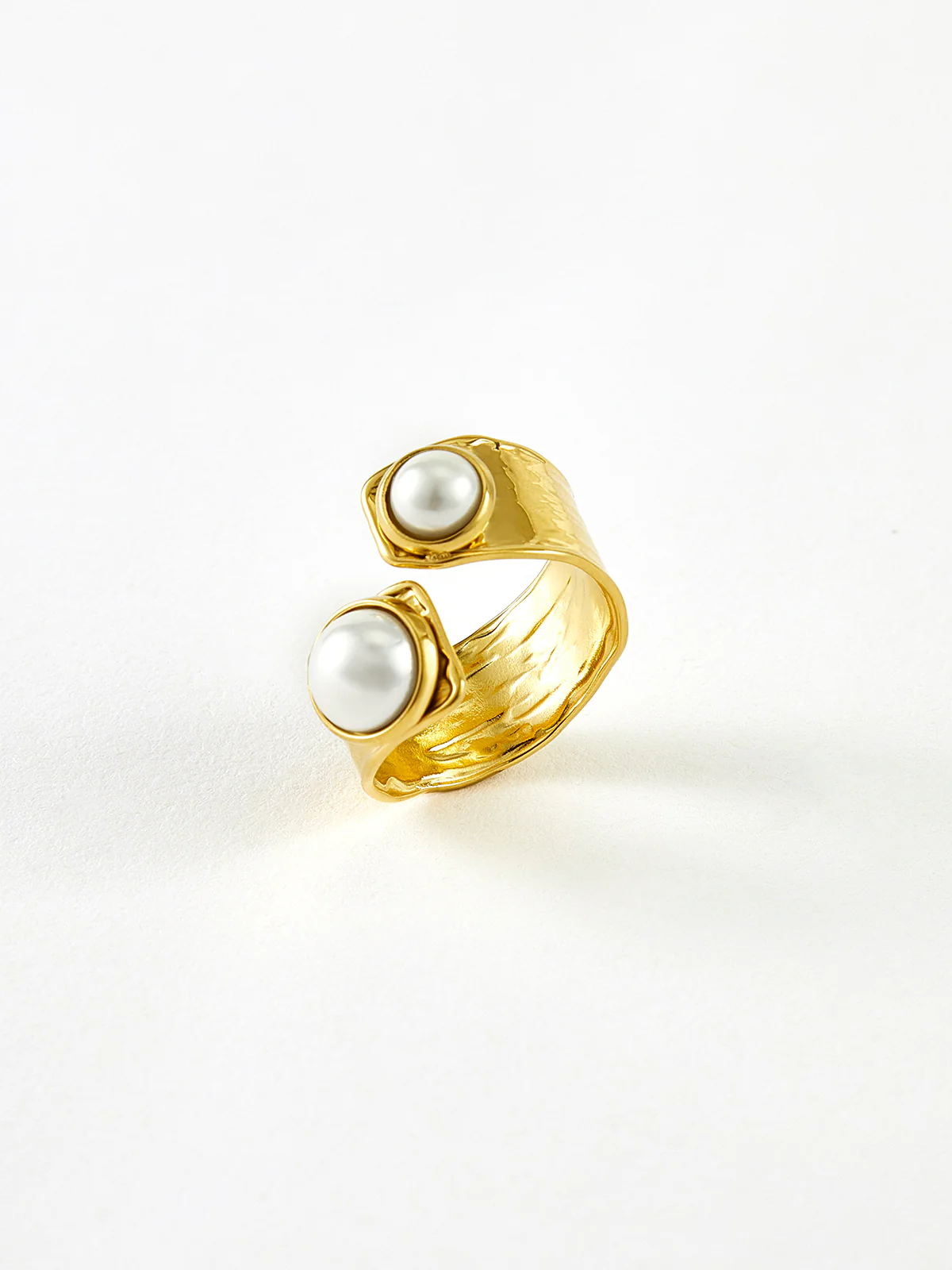 Golden Tunnel Pearl Open Ring - Image 3