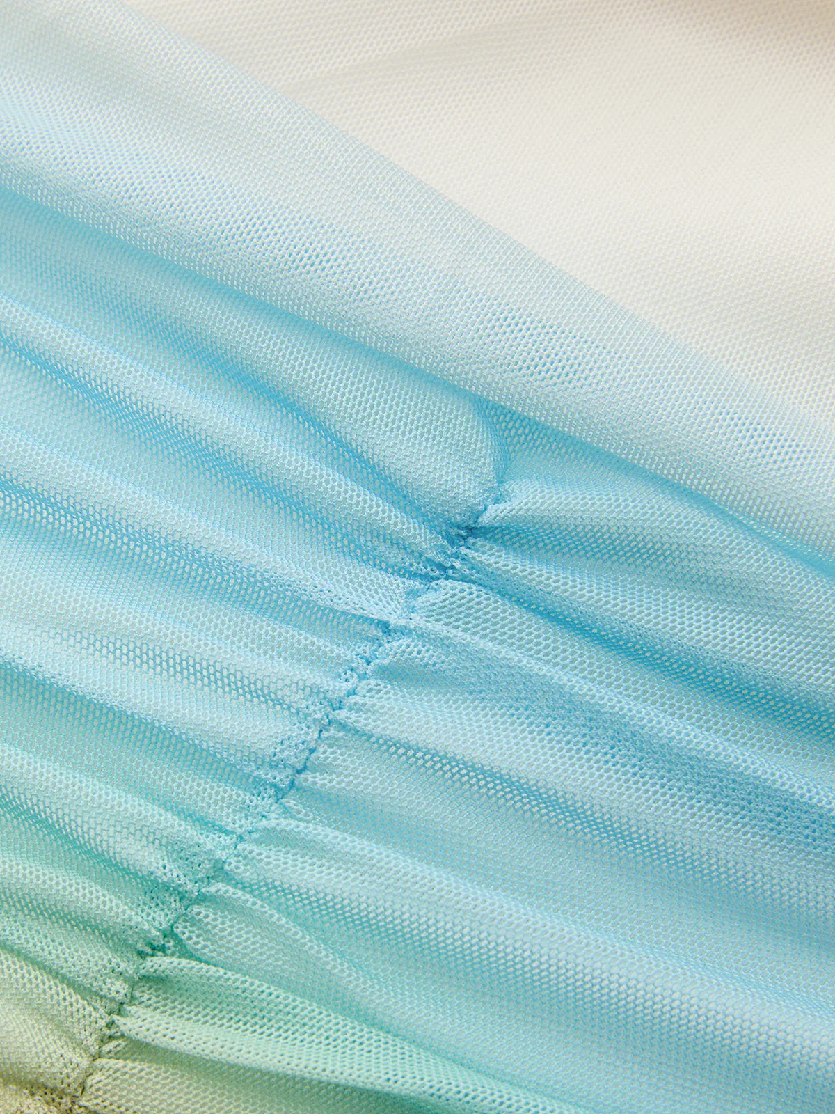 Gradient Mesh Backless Maxi Dress - Image 9
