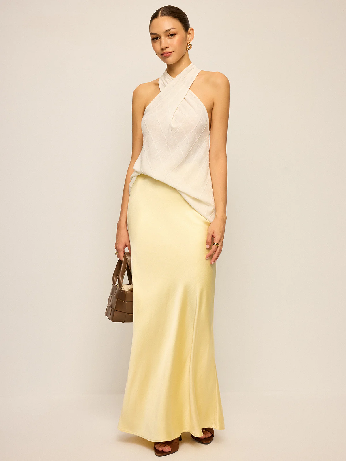 Halter Neck Knit Top with Cross-Strap Neckline - Image 6