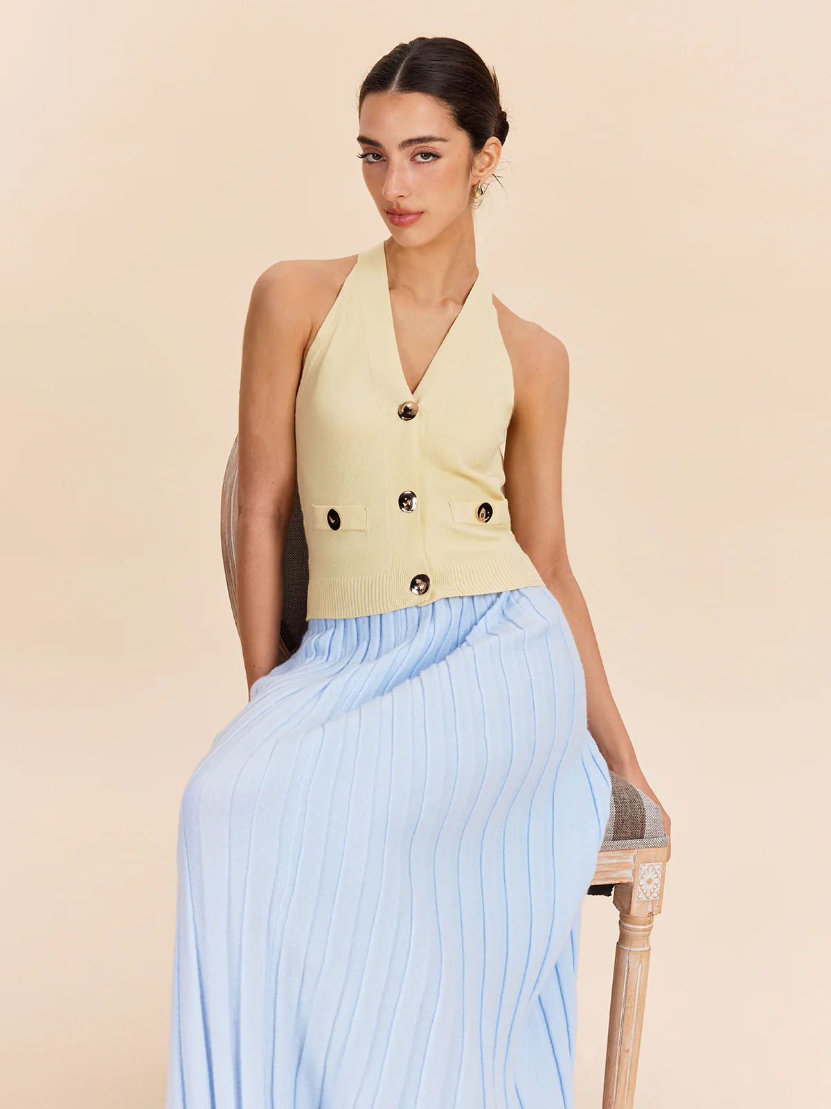 Halter Neck Ribbed Knit Vest With Decor Pockets - Image 2