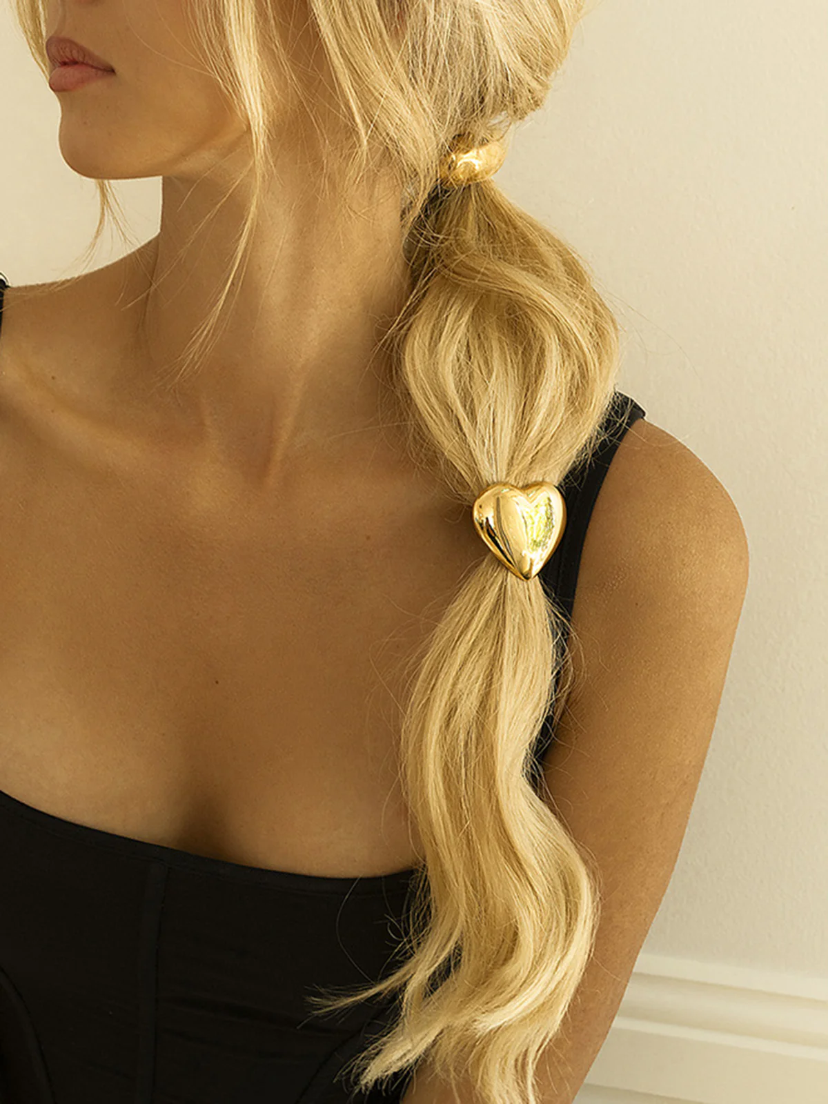 Heart Metal Hair Tie - Image 3