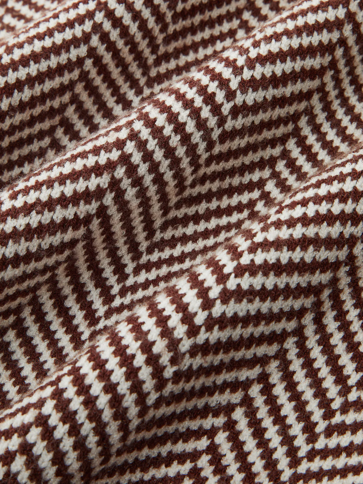 Herringbone Pattern Sleeveless Knit Vest - Image 3