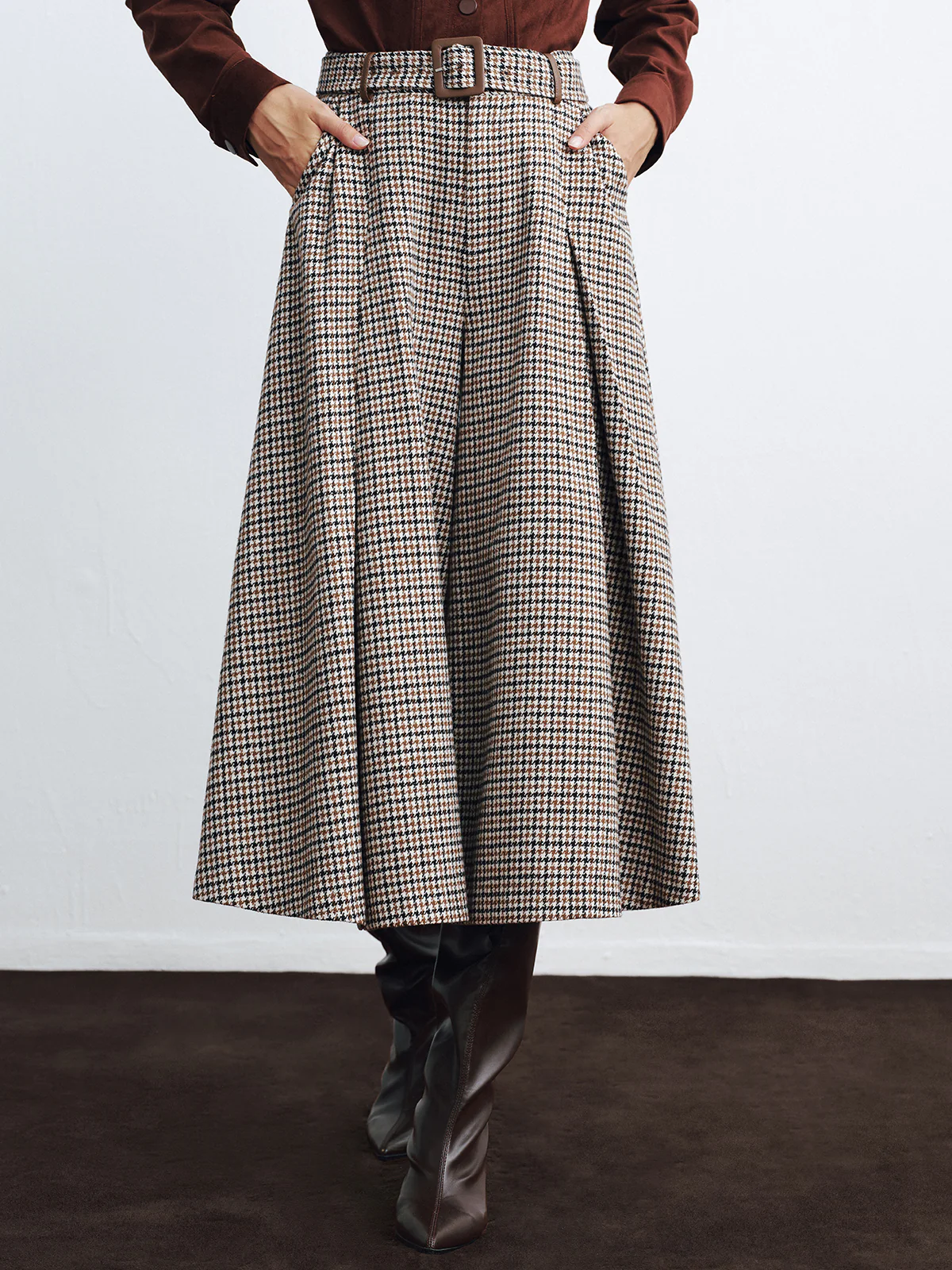 High-Waist Belted Houndstooth Wide-Leg Pants - Image 2