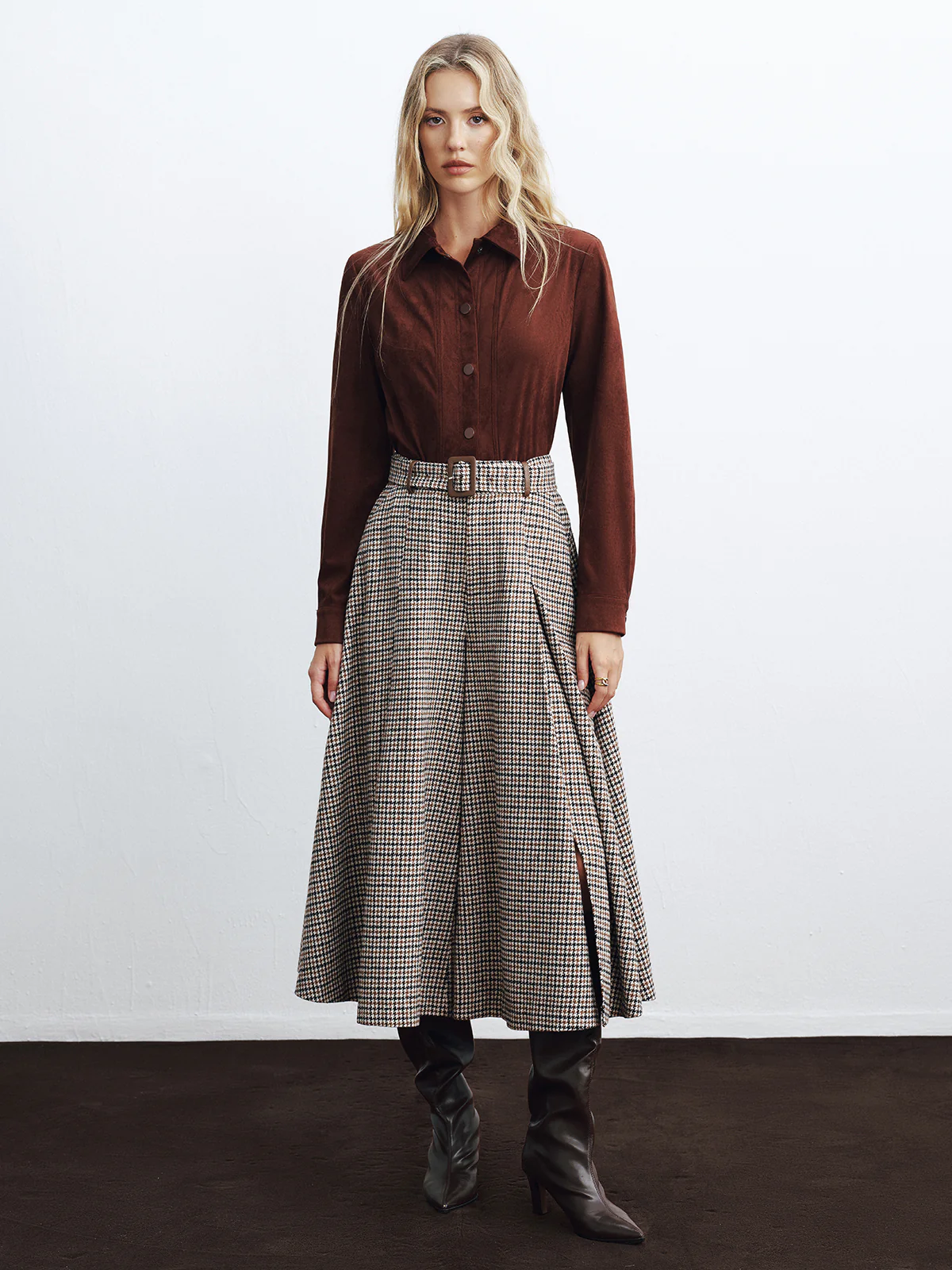 High-Waist Belted Houndstooth Wide-Leg Pants - Image 4