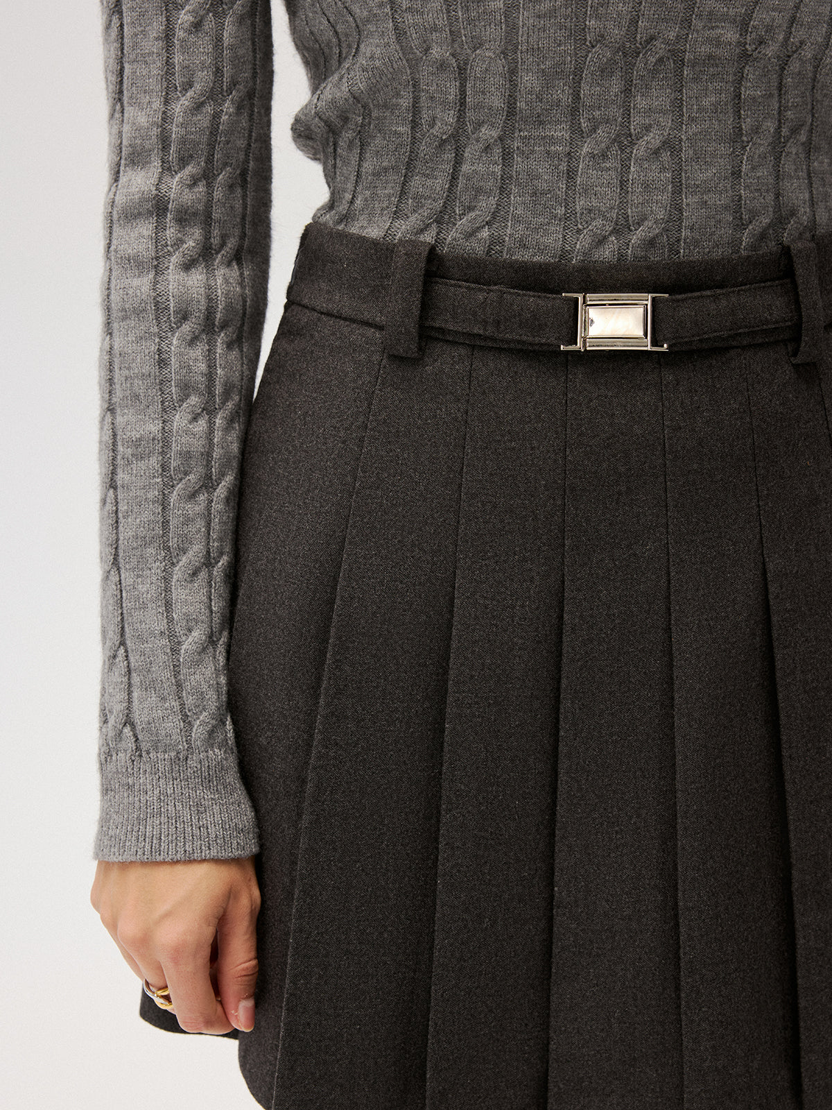 High-Waist Belted Pleated Mini Skirt - Image 2