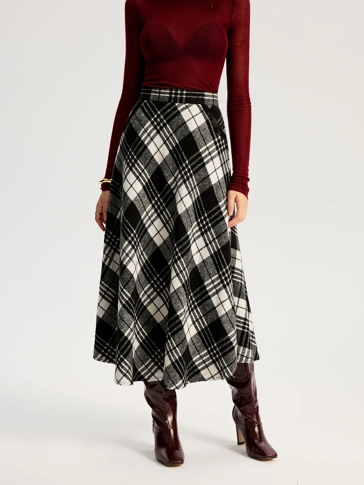 High Waist Line Flared Plaid Long Skirt - Image 4