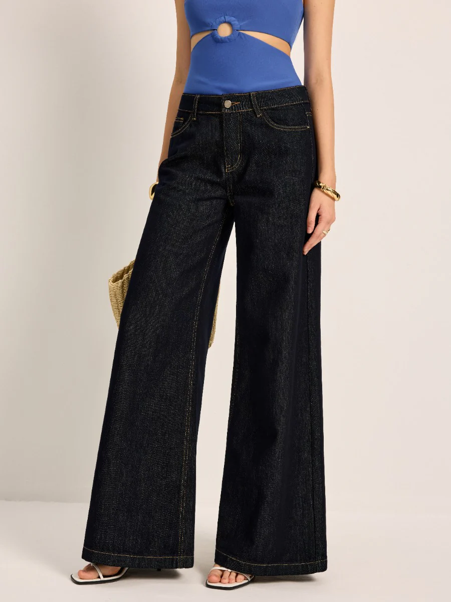 High-Waisted Wide-Leg Denim Pants - Image 3