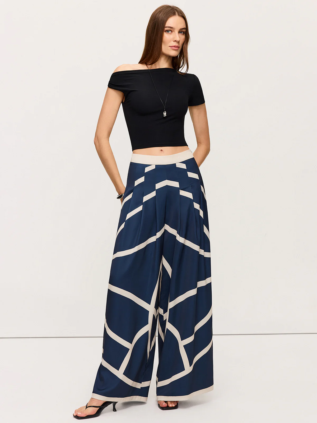 High-Waisted Wide-Leg Striped Pants - Image 2