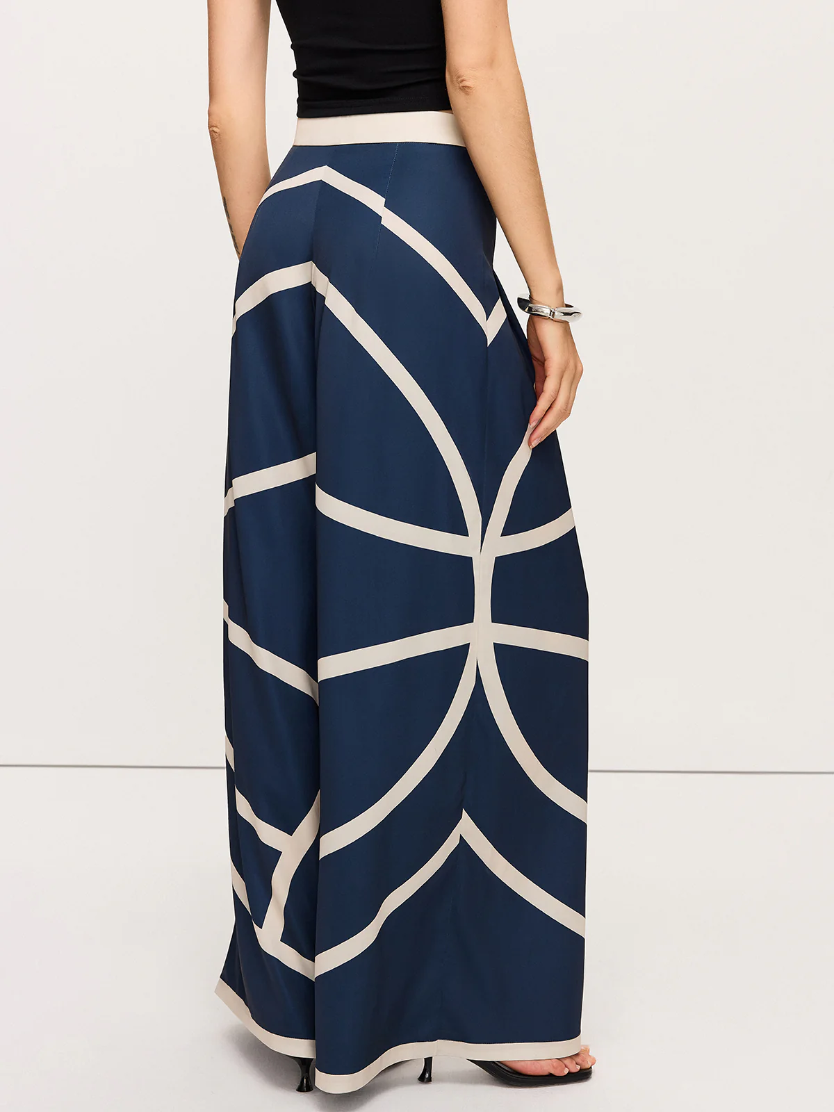 High-Waisted Wide-Leg Striped Pants - Image 6
