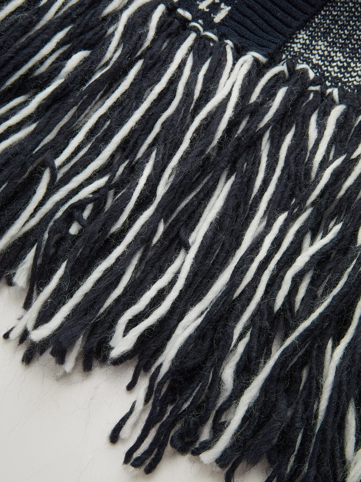 Horse-Pattern Wool Blend Fringe Cardigan - Image 11