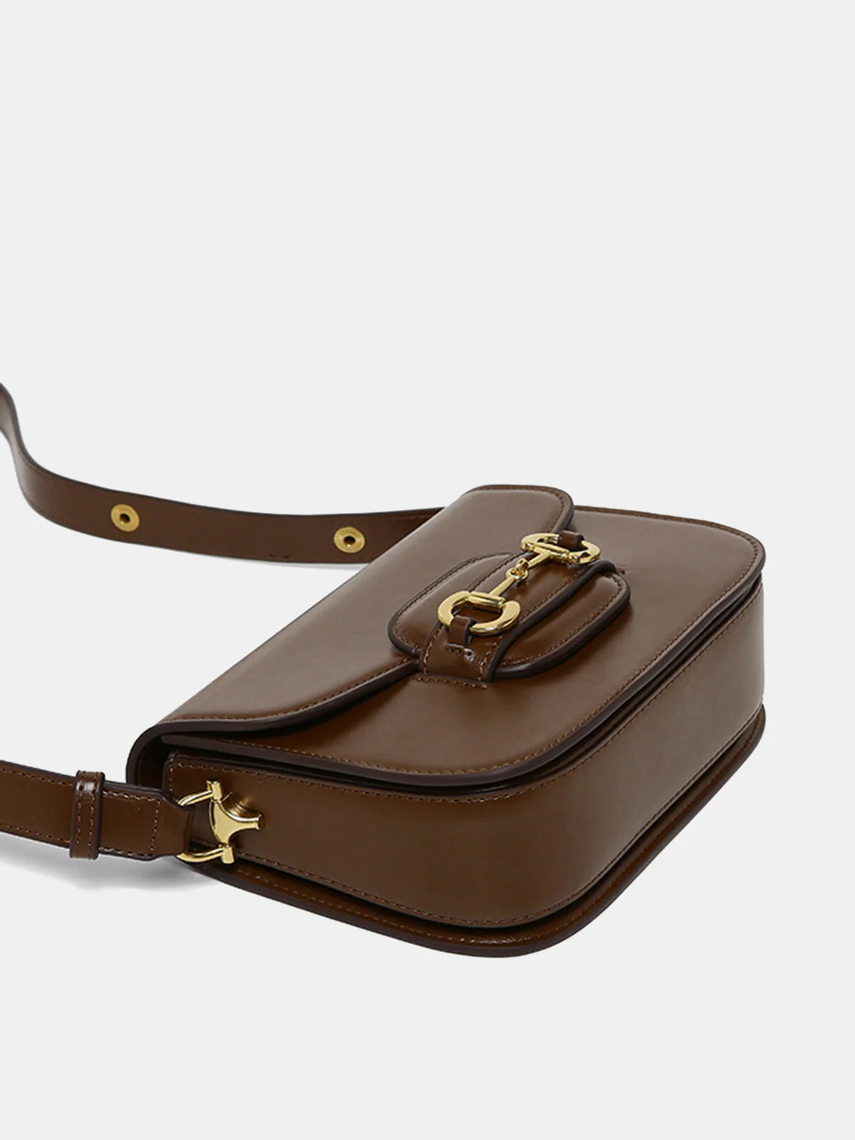 Horsebit Crossbody Saddle Bag - Image 2