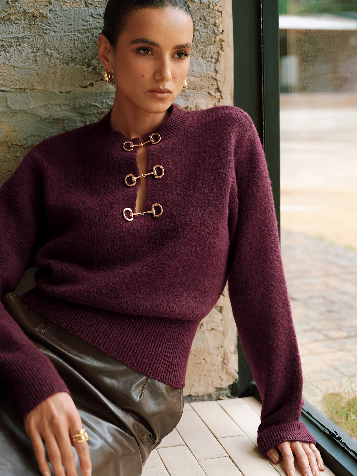 Horsebit Detail Long Sleeve Sweater - Image 5