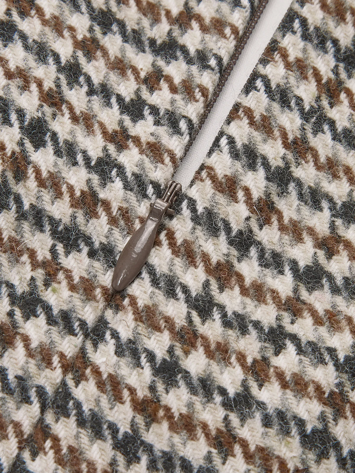 Houndstooth A-Line Mini Skirt - Image 9