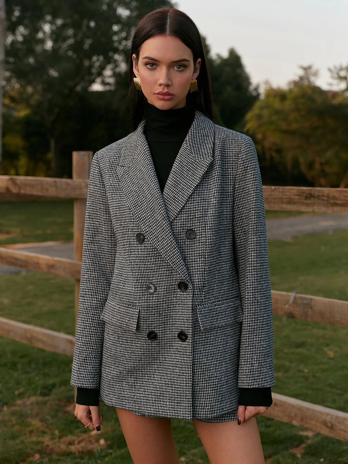 Houndstooth Button Tweed Blazer - Image 2