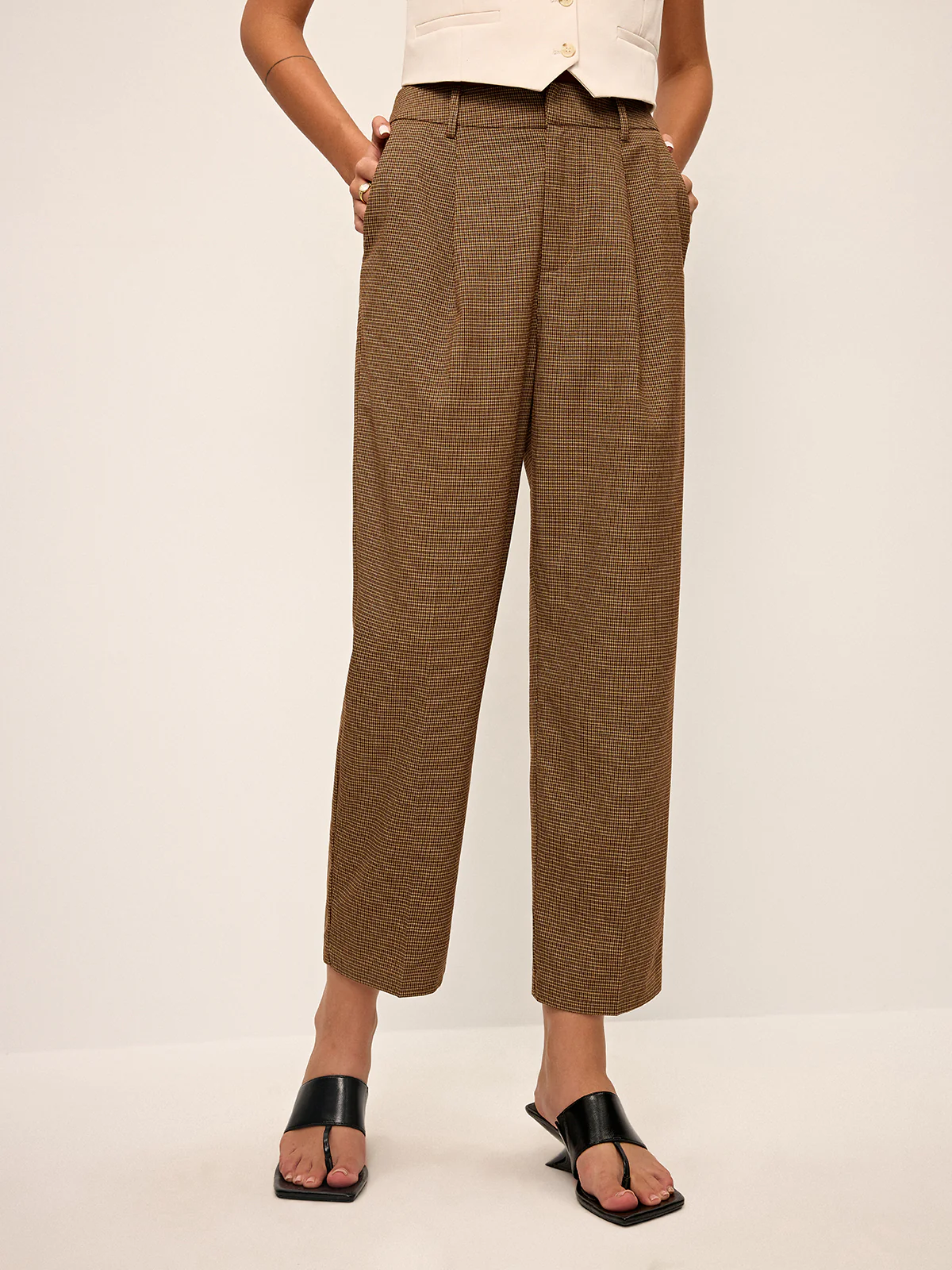Houndstooth Cropped Pants - Image 4