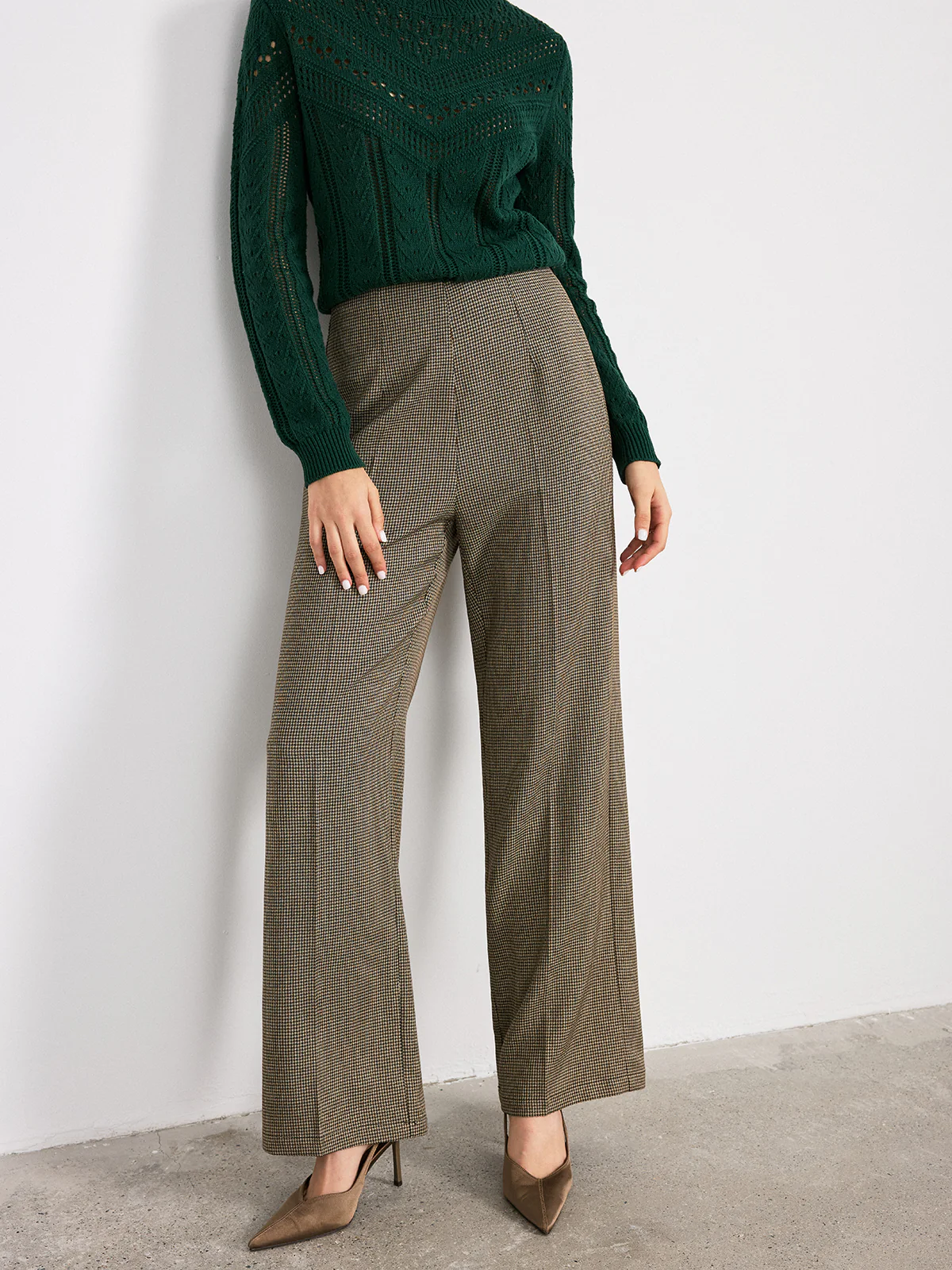 Houndstooth Mid-Waist Straight-Leg Pants - Image 5