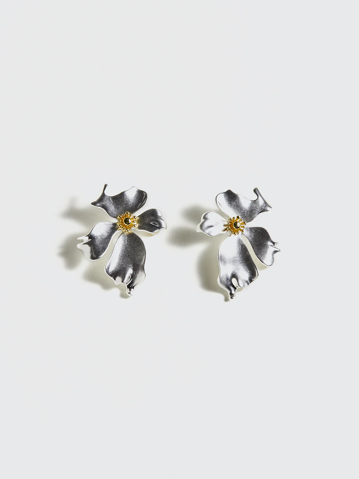 Irregular Metal Petal Stud Earrings - Image 2