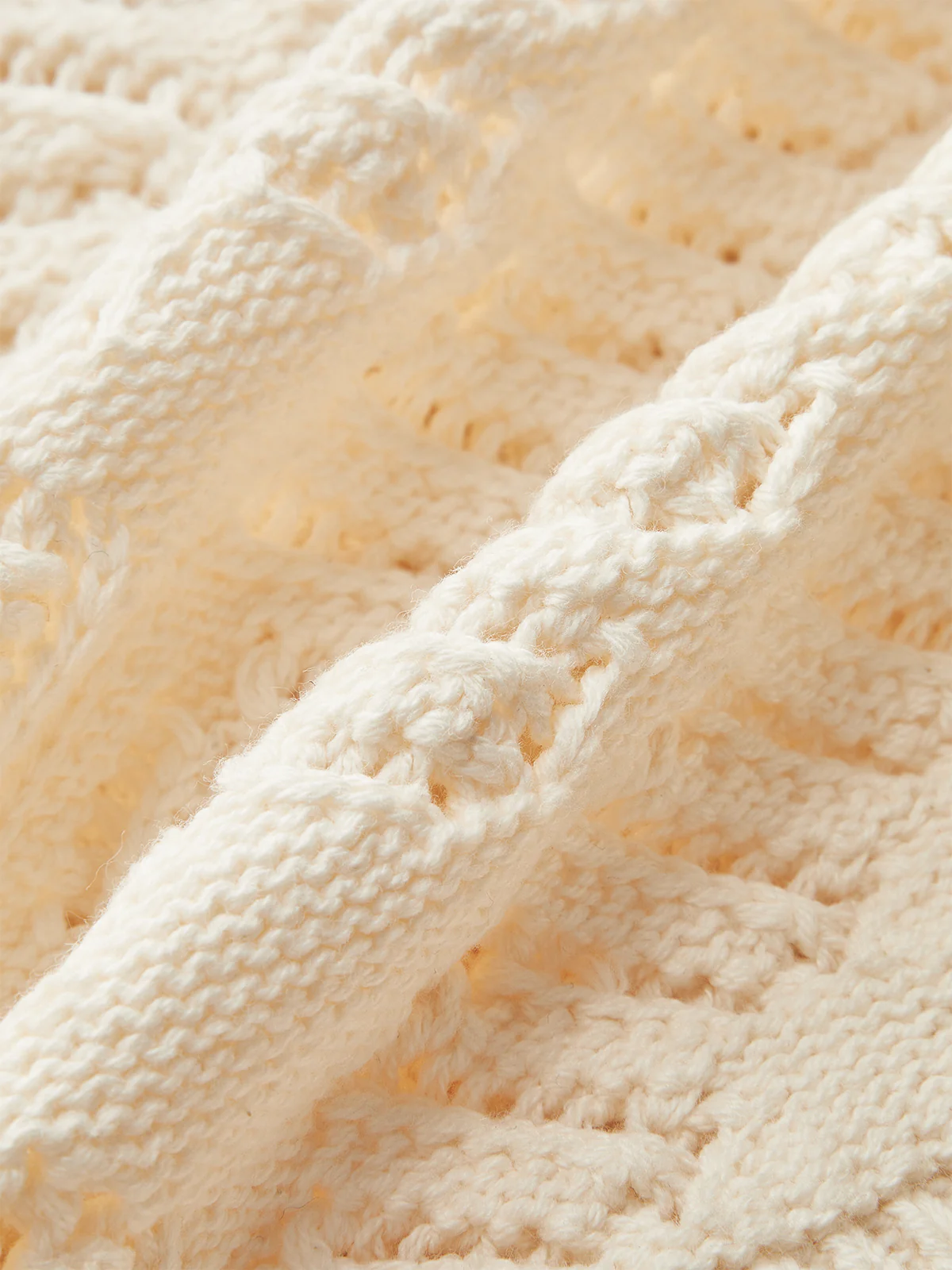 Knitted Sleeveless Cardigan with Button Front - Image 4