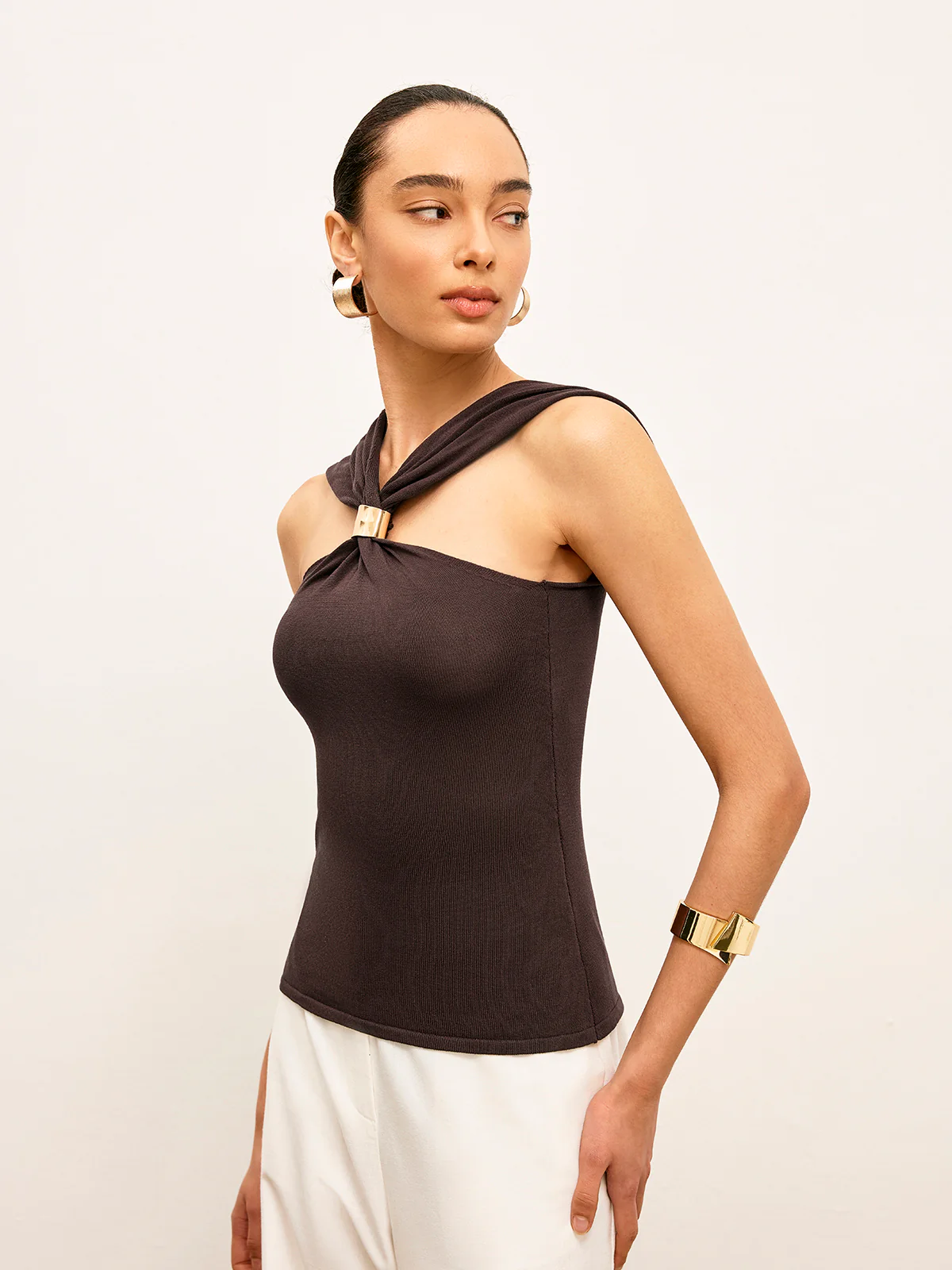 Knitted Twist Front Top With Gold Detail - Image 5