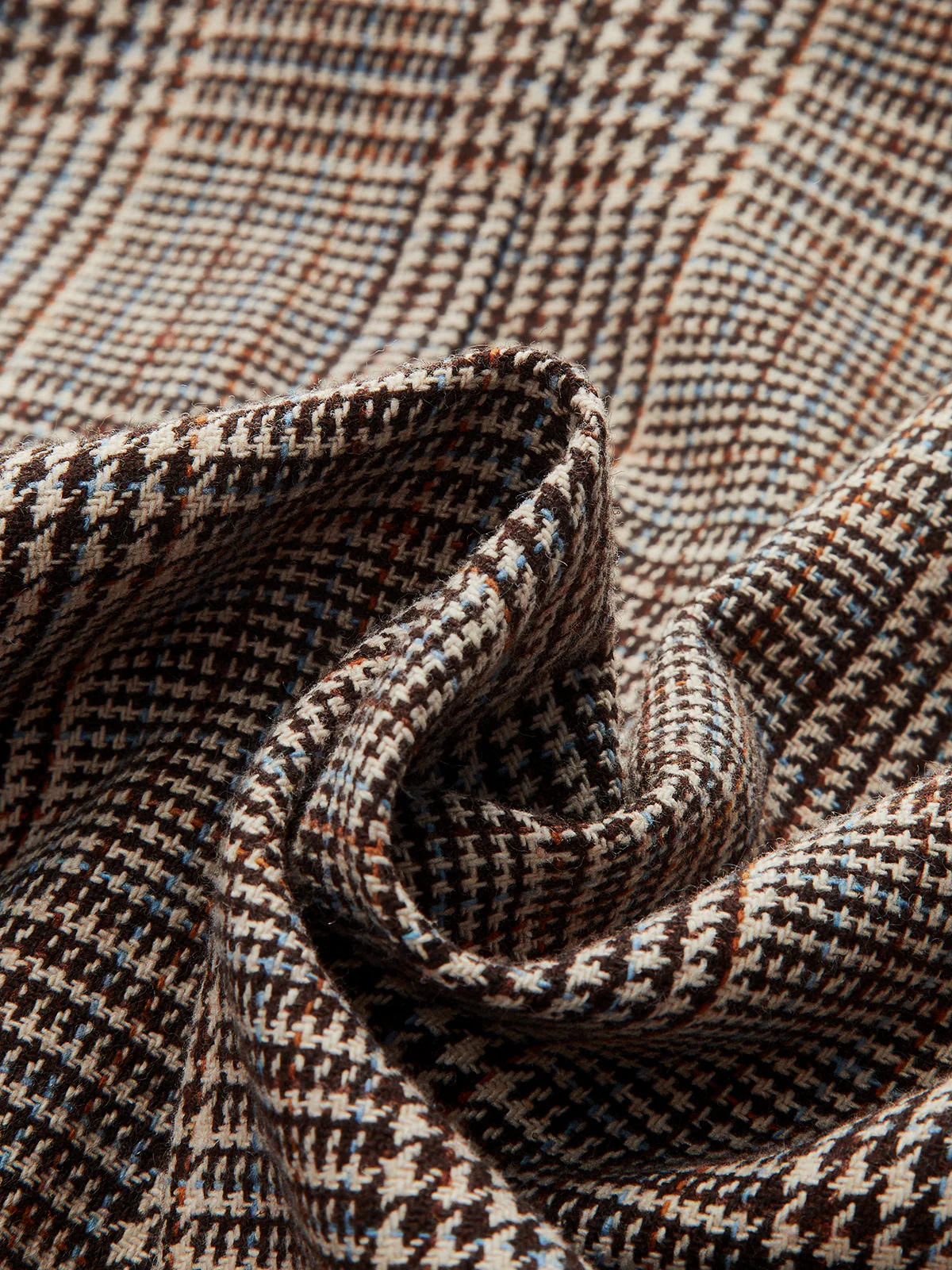 Knot-Front Slit Houndstooth Tweed Midi Skirt - Image 4