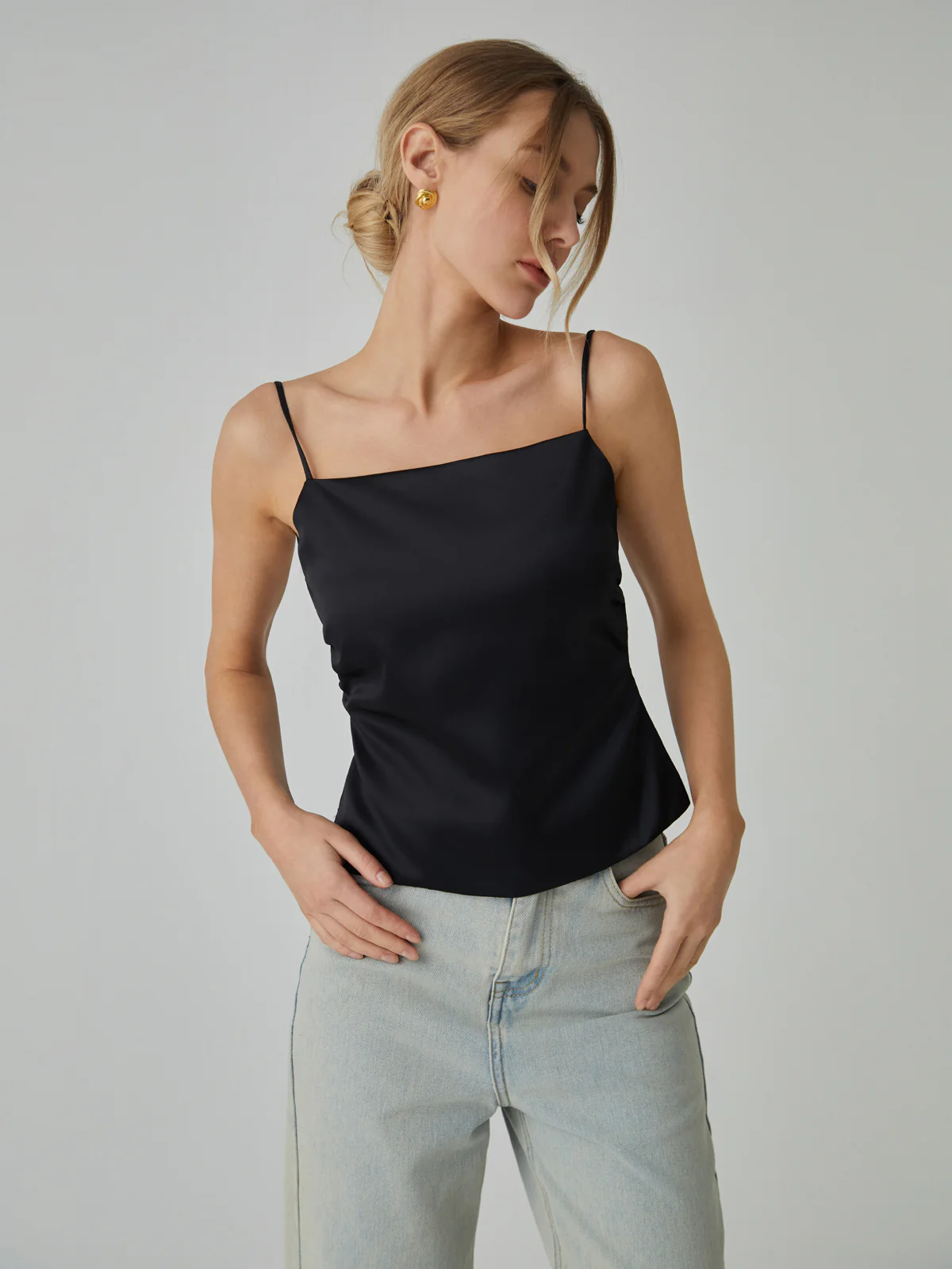 Knotted Backless Cami Top - Image 4