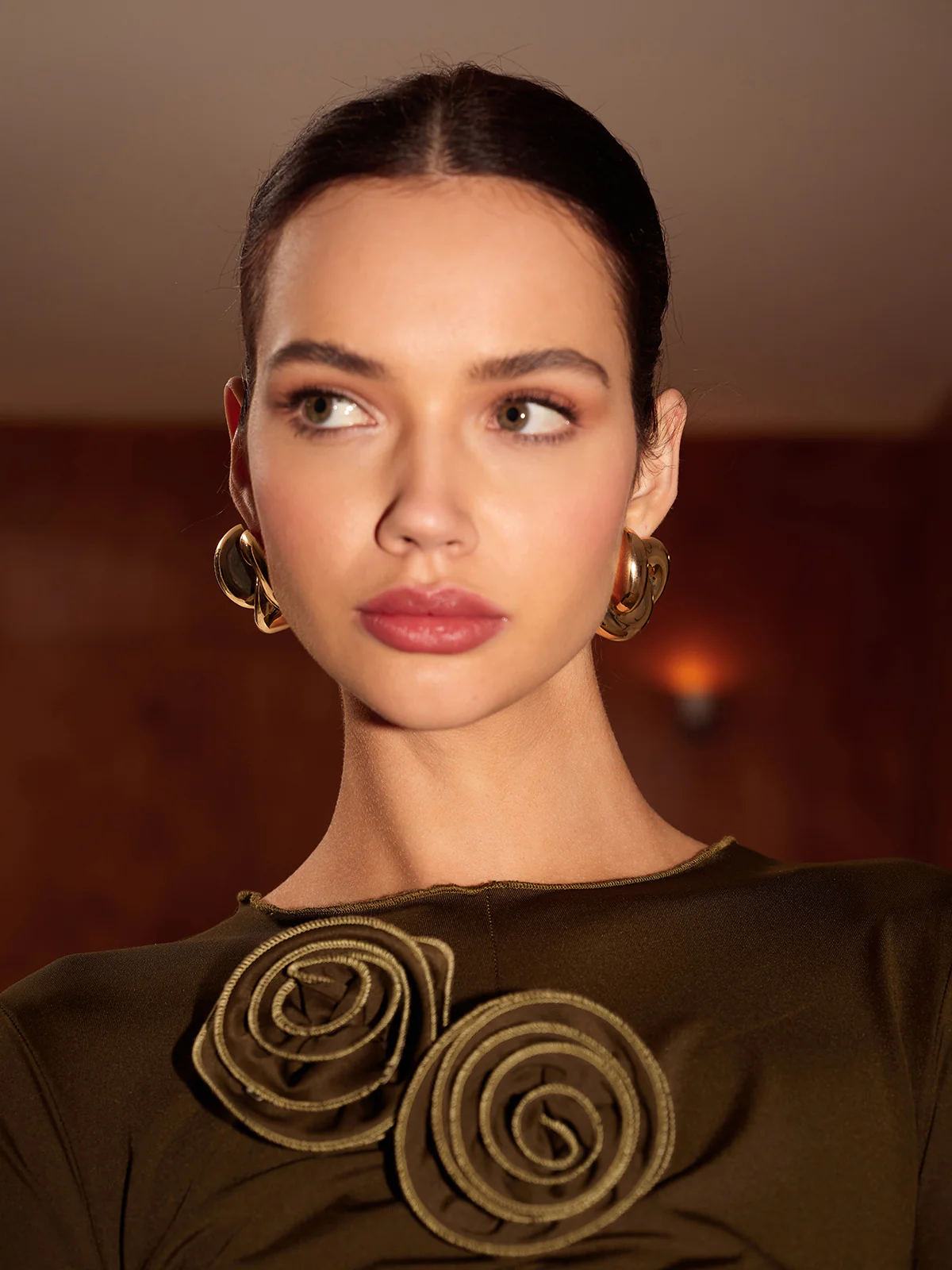 Knotted Gold Ear Cuff - Image 3