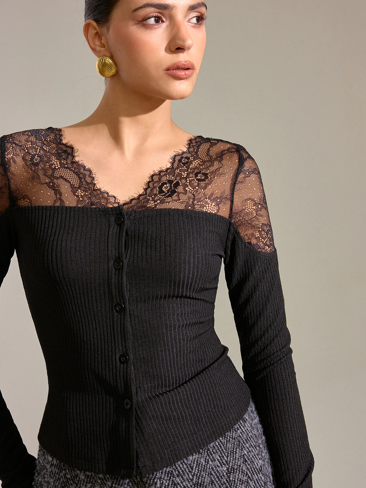 Lace Panel Ribbed Knit T-Shirt - Image 5