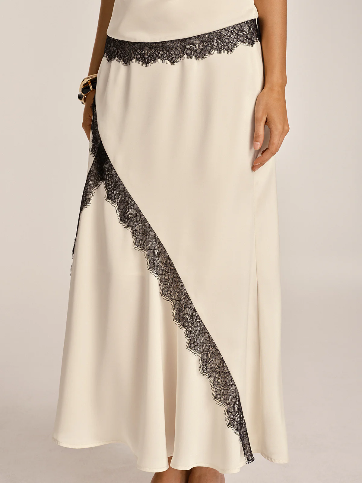 Lace Trim Satin Cowl Neck Top & Mermaid Skirt Set - Image 5