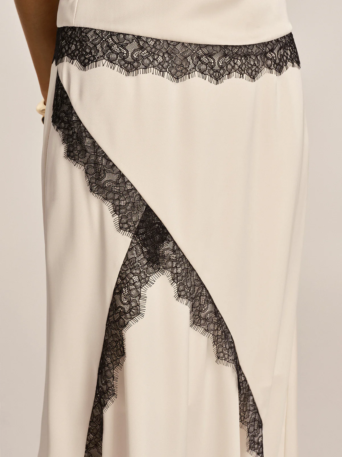 Lace Trim Satin Cowl Neck Top & Mermaid Skirt Set - Image 6