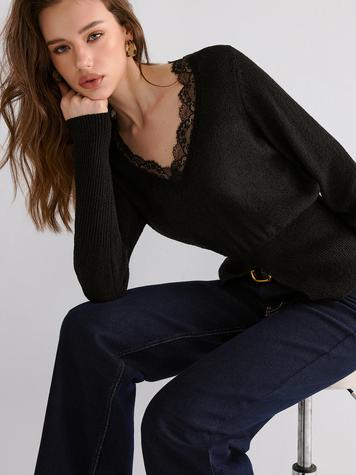Lace Trim V-Neck Knit Top - Image 4