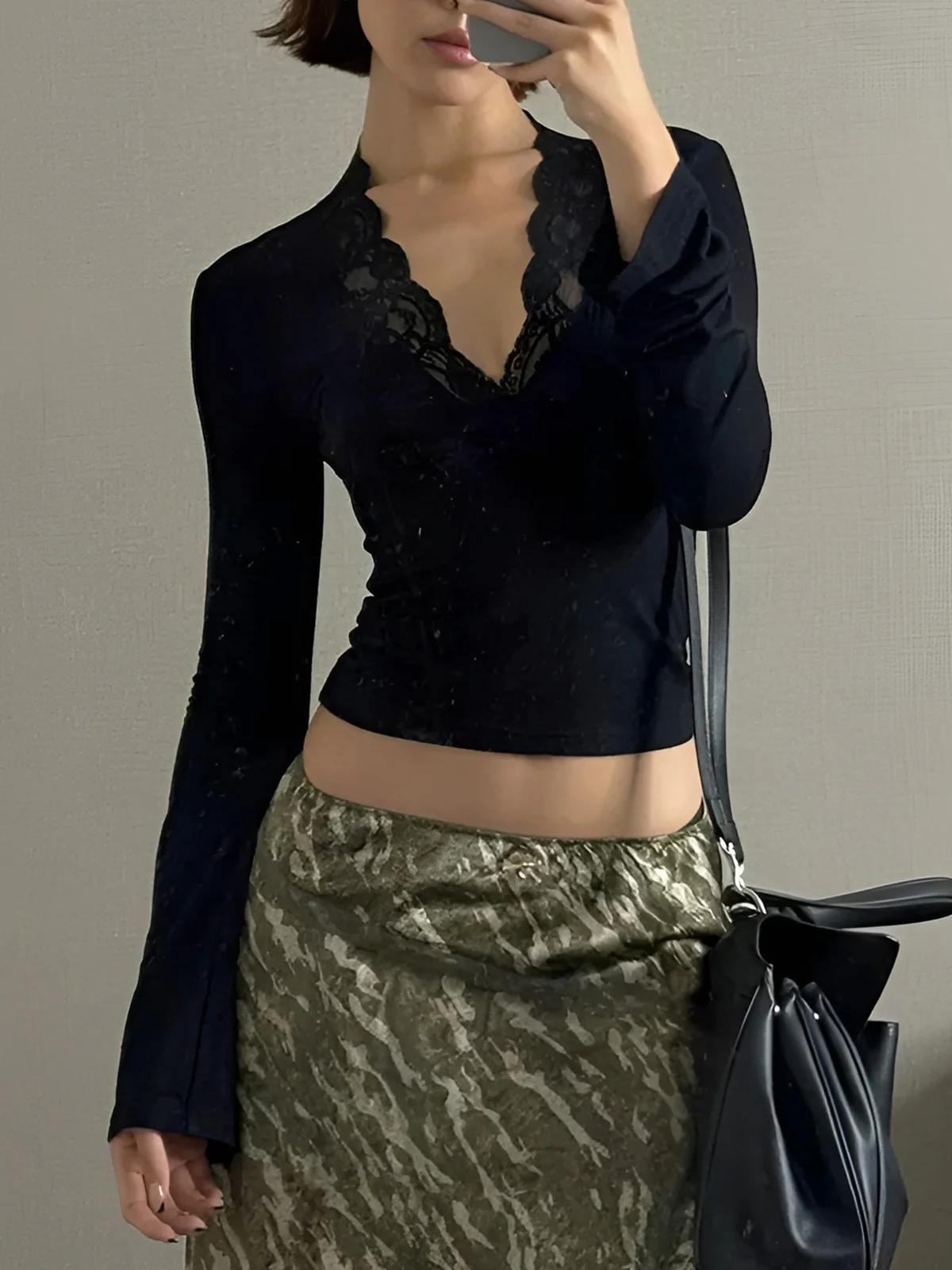 Lace Trim V-Neck T-Shirt - Image 5