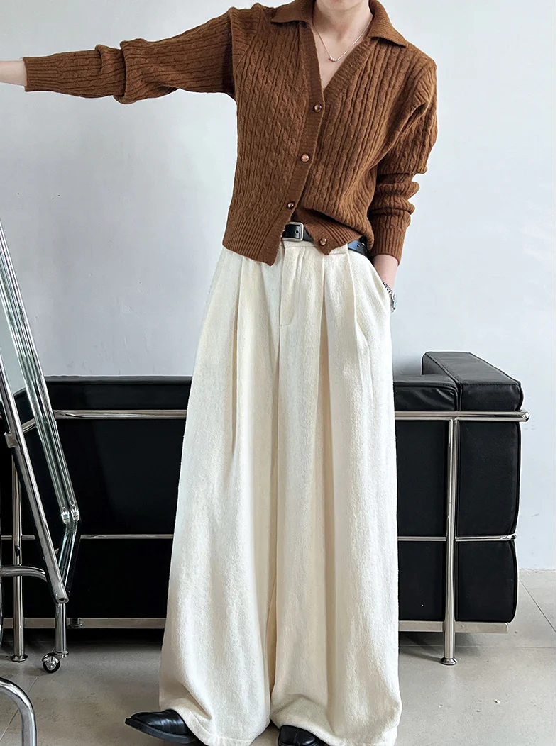 Lapel Button Short Cardigan - Image 3
