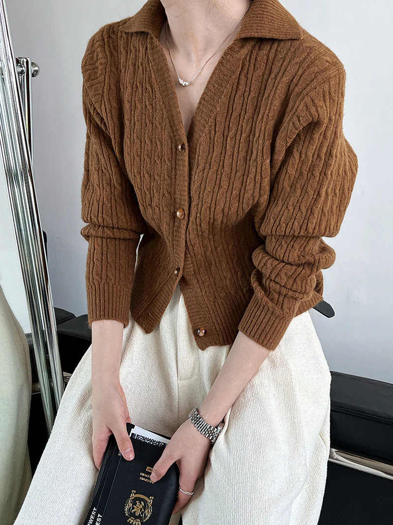 Lapel Button Short Cardigan - Image 4