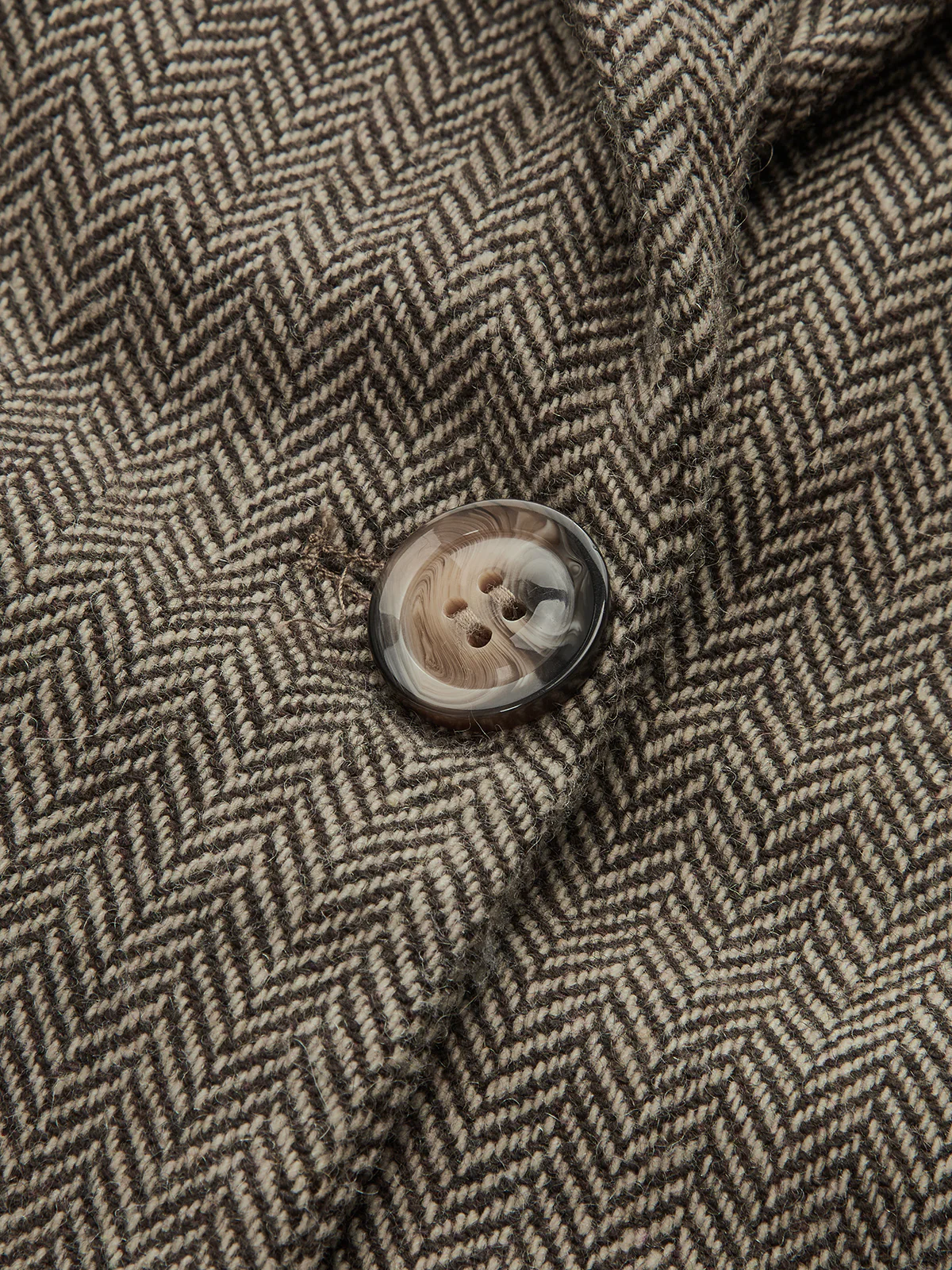 Large 3D Flower Single Button Tweed Blazer - Image 4