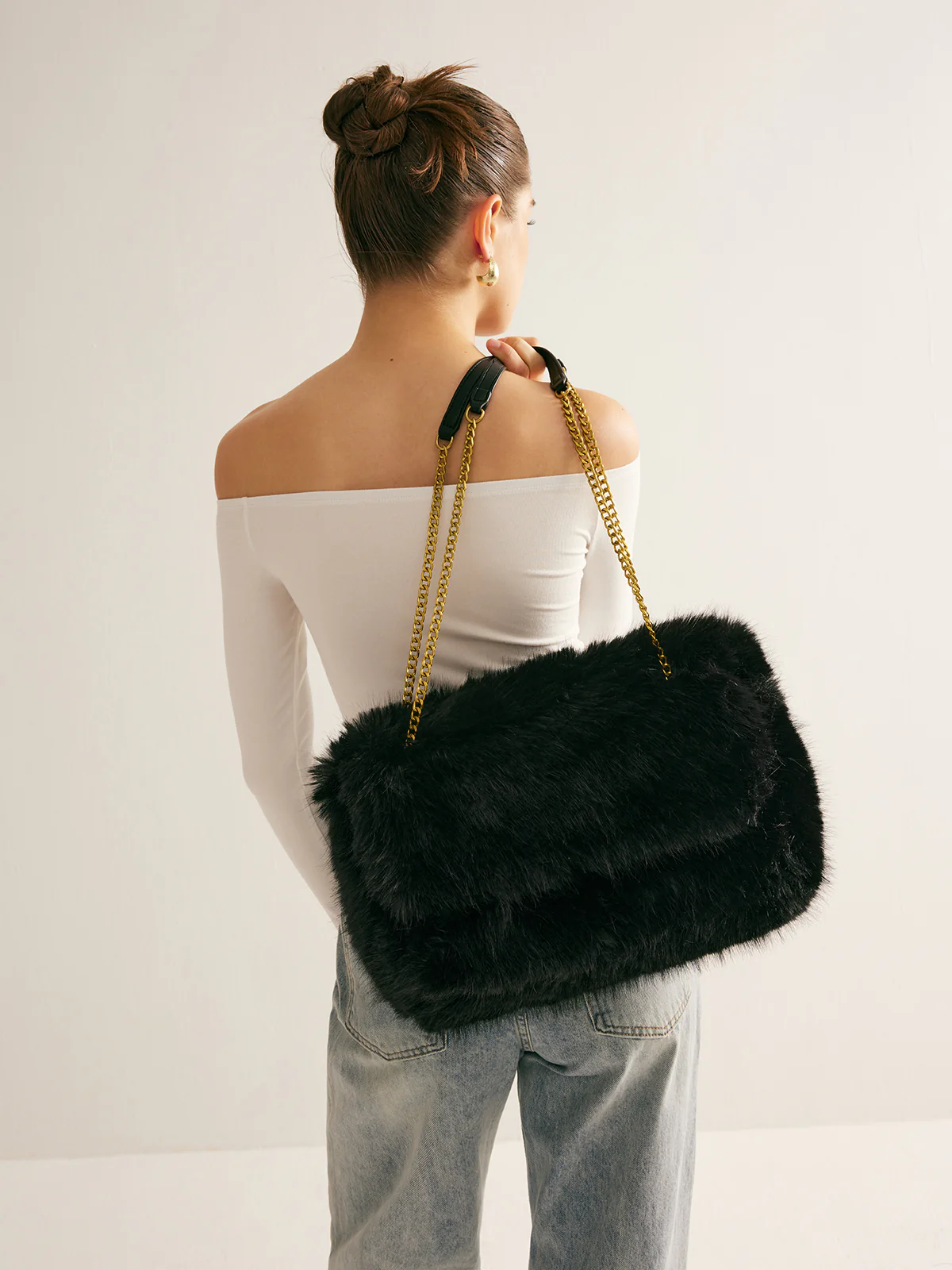 Large Capacity Fuzzy Flap Bag - Image 3