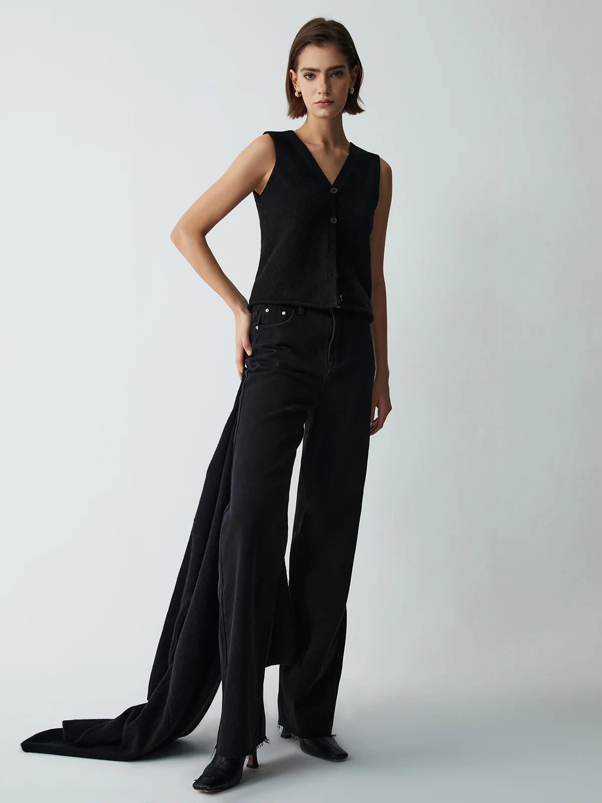 Leisure Long Cardigan With Knit Vest - Image 7