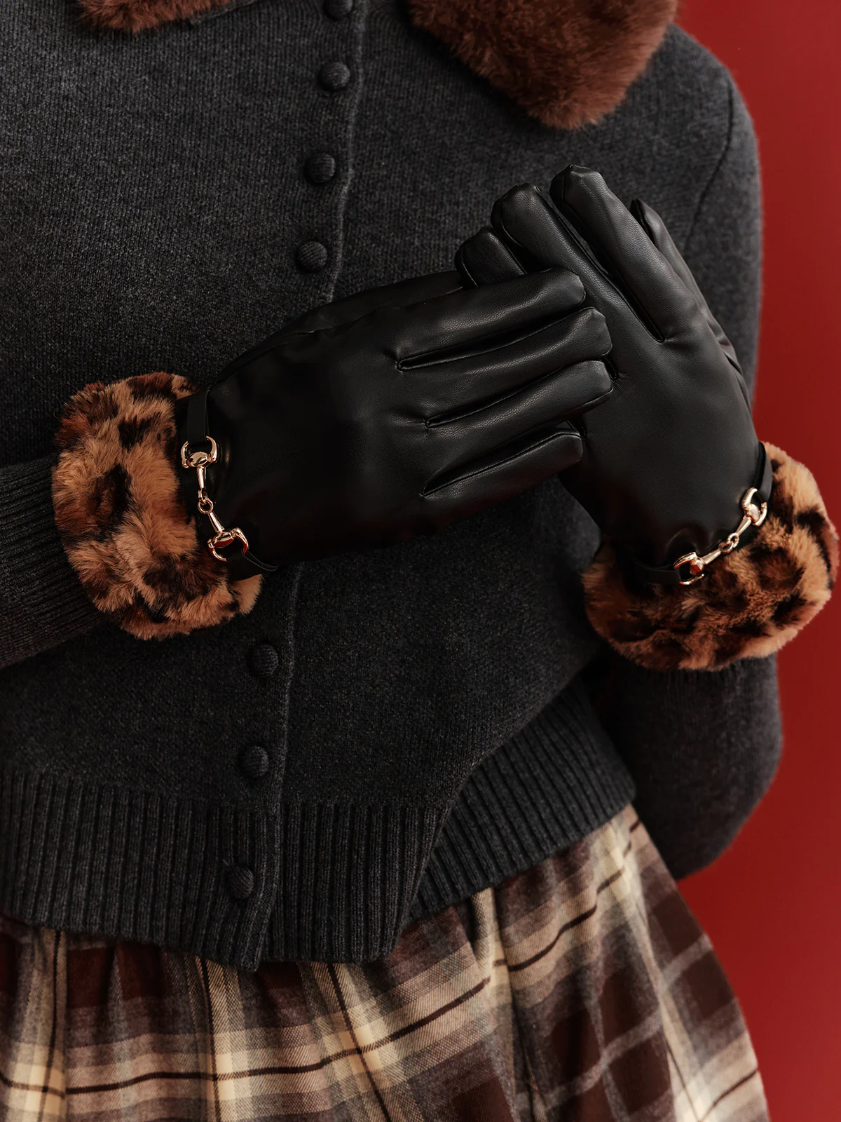 Leopard Faux Fur Cuff Faux Leather Gloves - Image 3