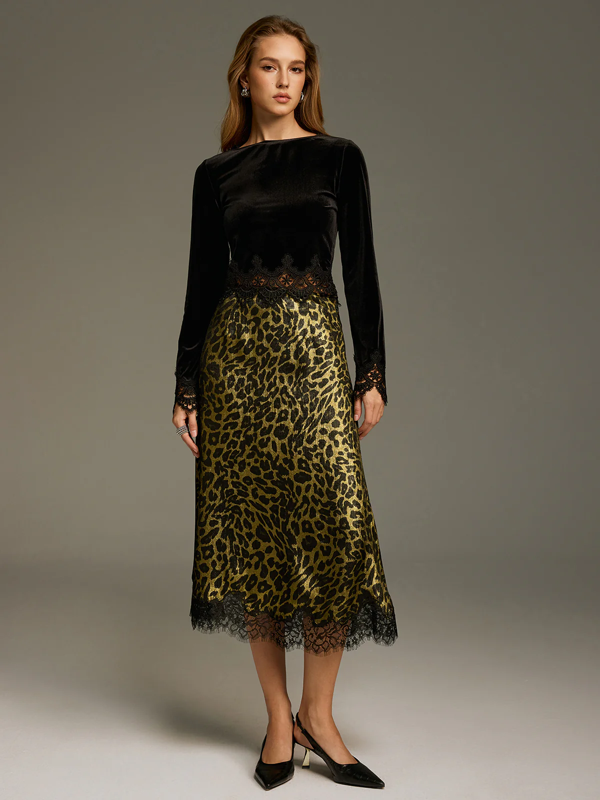 Leopard-Print Lace-Trimmed Midi Skirt - Image 3