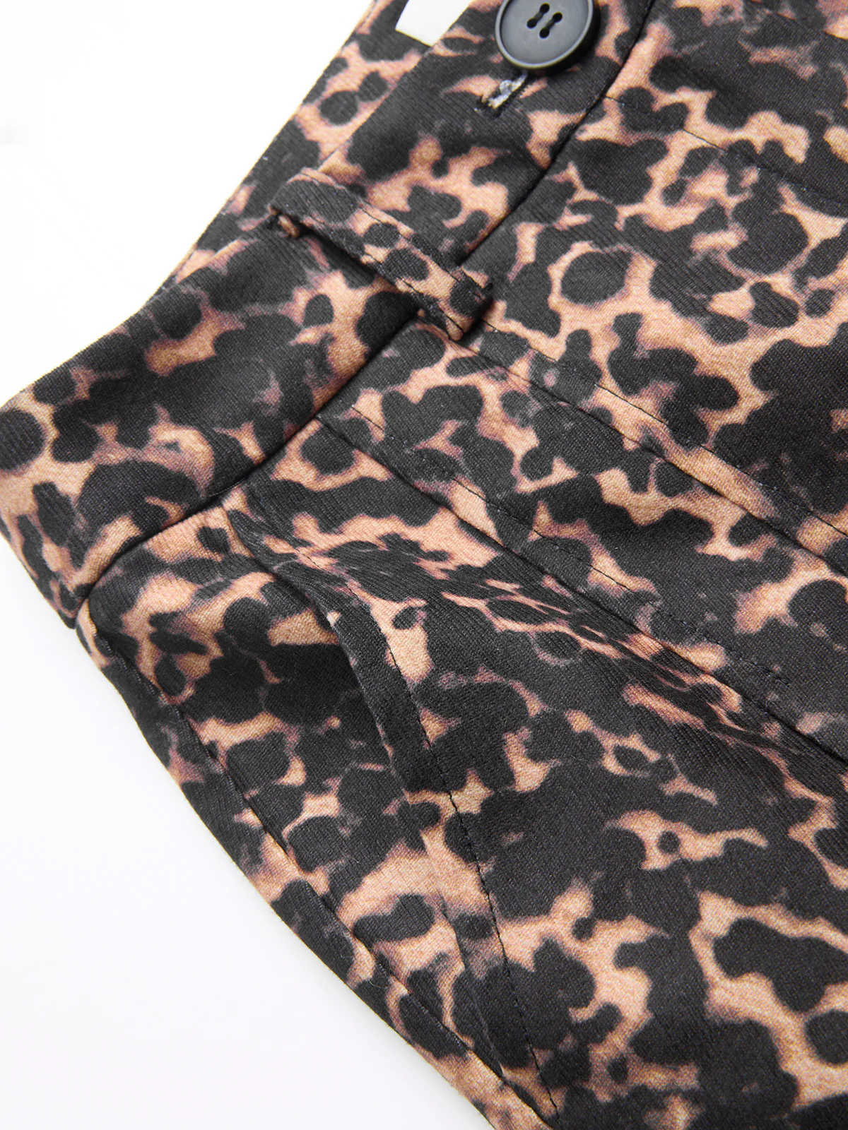 Leopard Print Pleated Wide-Leg Pants - Image 4