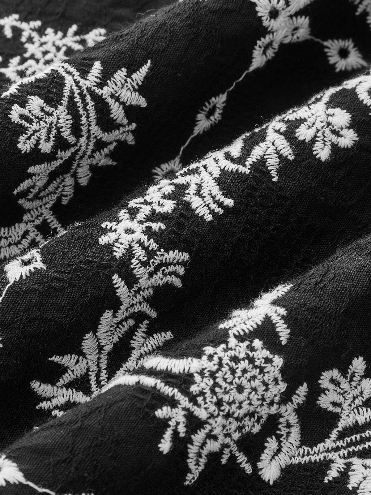 Linen Blend Embroidered Sleeveless Shift Dress - Image 4