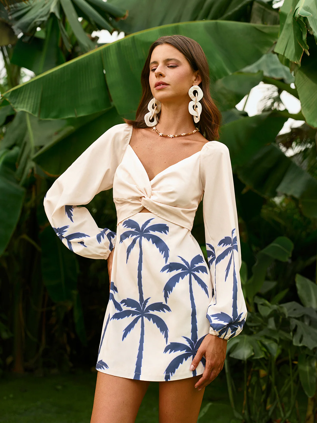 Long Sleeve Twist Front Print Dress - Image 3