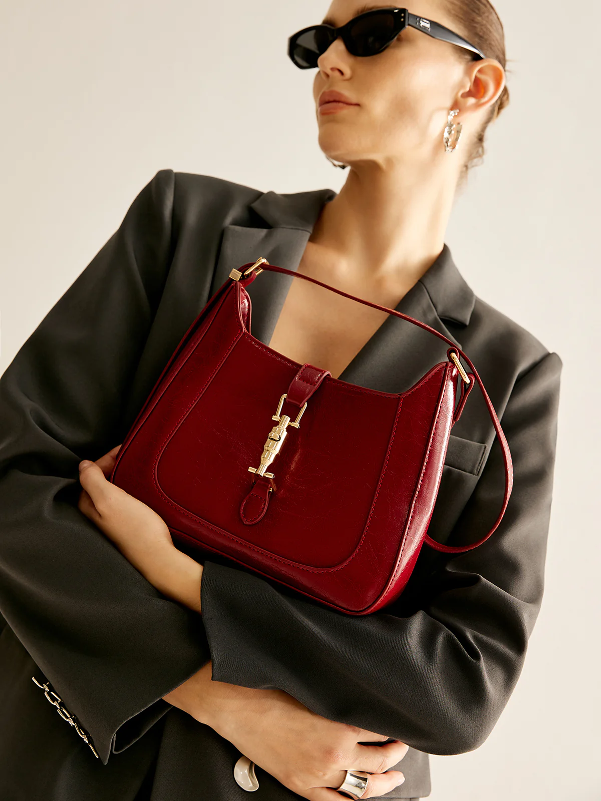 Magnet Closure Zipper Shoulder Bag - Image 2
