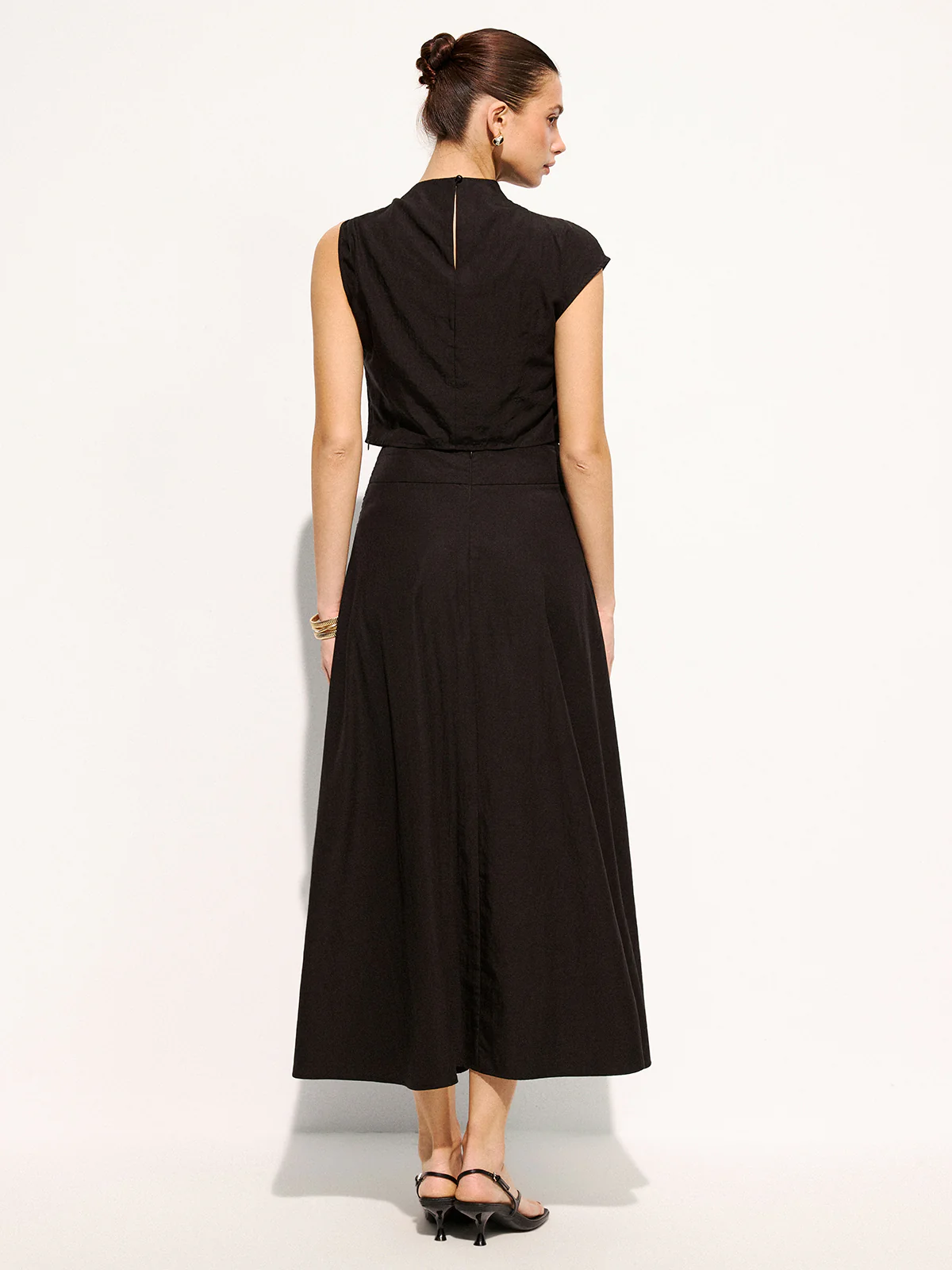Metal Buckle Sleeveless Top & Midi Skirt Set - Image 5